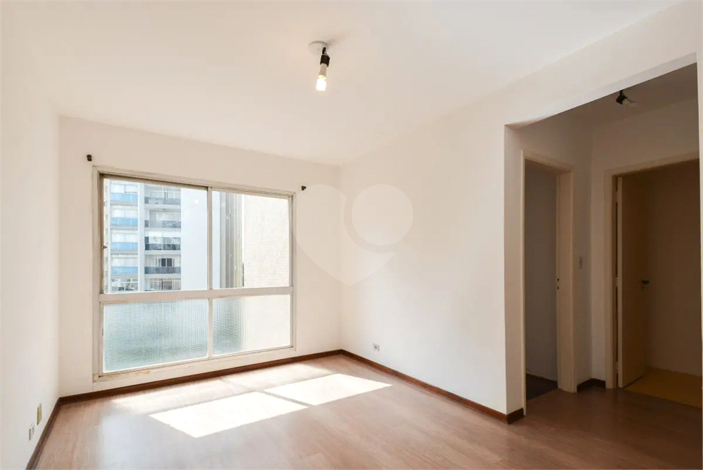 HIGIENOPOLIS - 1 DORM COM 60 M² 