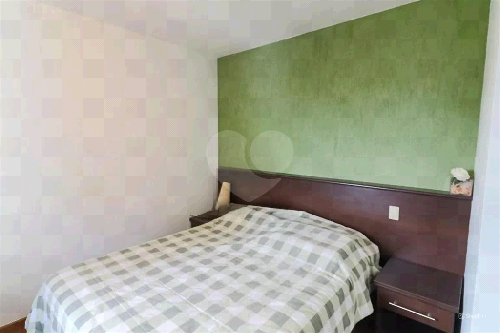 Apartamento 2 dormitorios, sendo 1 suite e 2 vagas de garagem