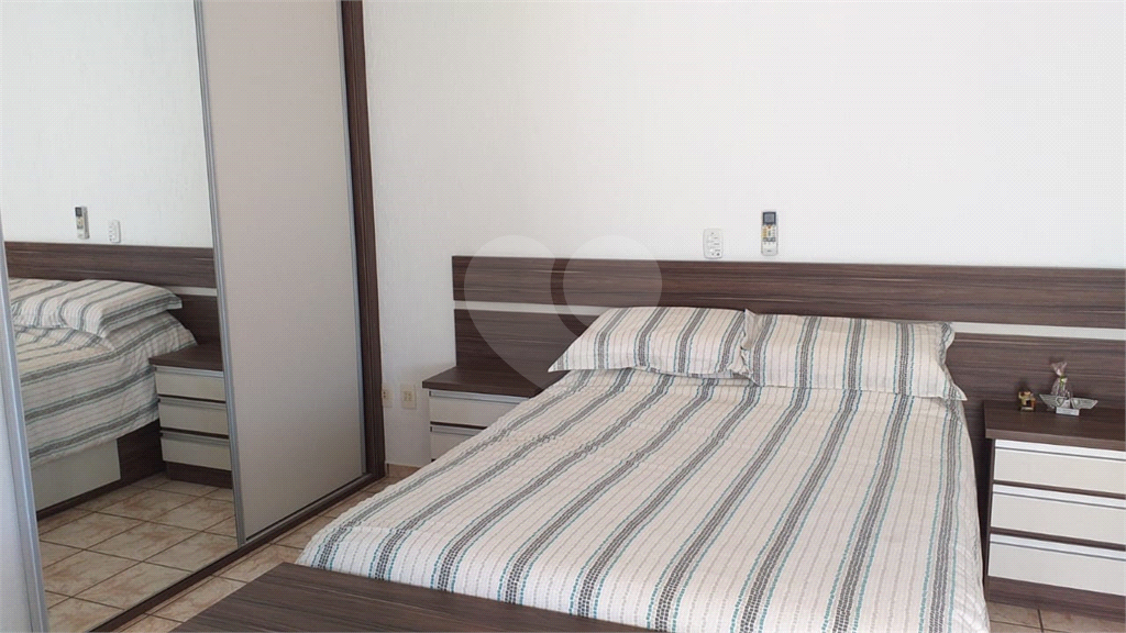 Casa à venda com 5 quartos, 580m² - Foto 31