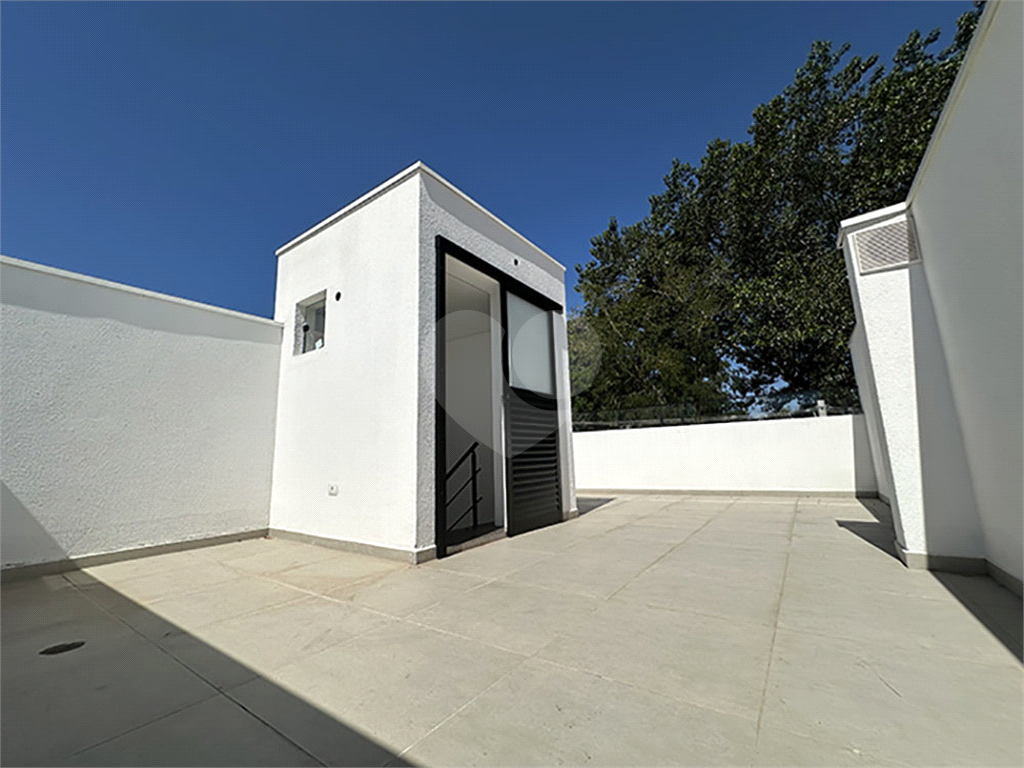 VENDE-SE SOBRADO 3 QUARTOS COM SUÍTE, GARAGEM, NO HORTO FLORESTAL