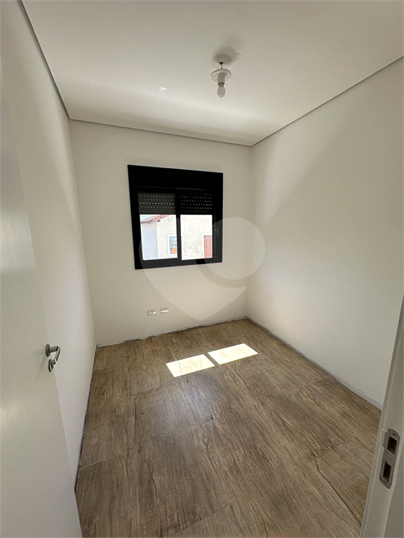 VENDE-SE SOBRADO 3 QUARTOS COM SUÍTE, GARAGEM, NO HORTO FLORESTAL