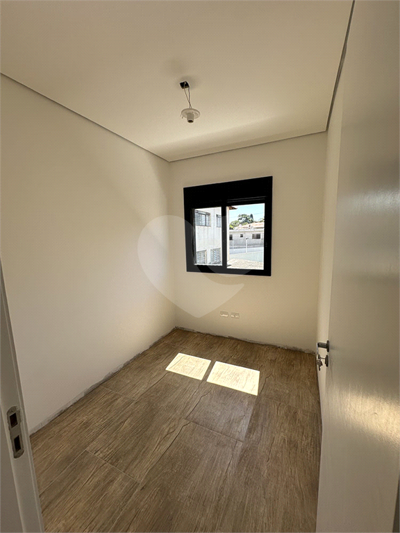 VENDE-SE SOBRADO 3 QUARTOS COM SUÍTE, GARAGEM, NO HORTO FLORESTAL