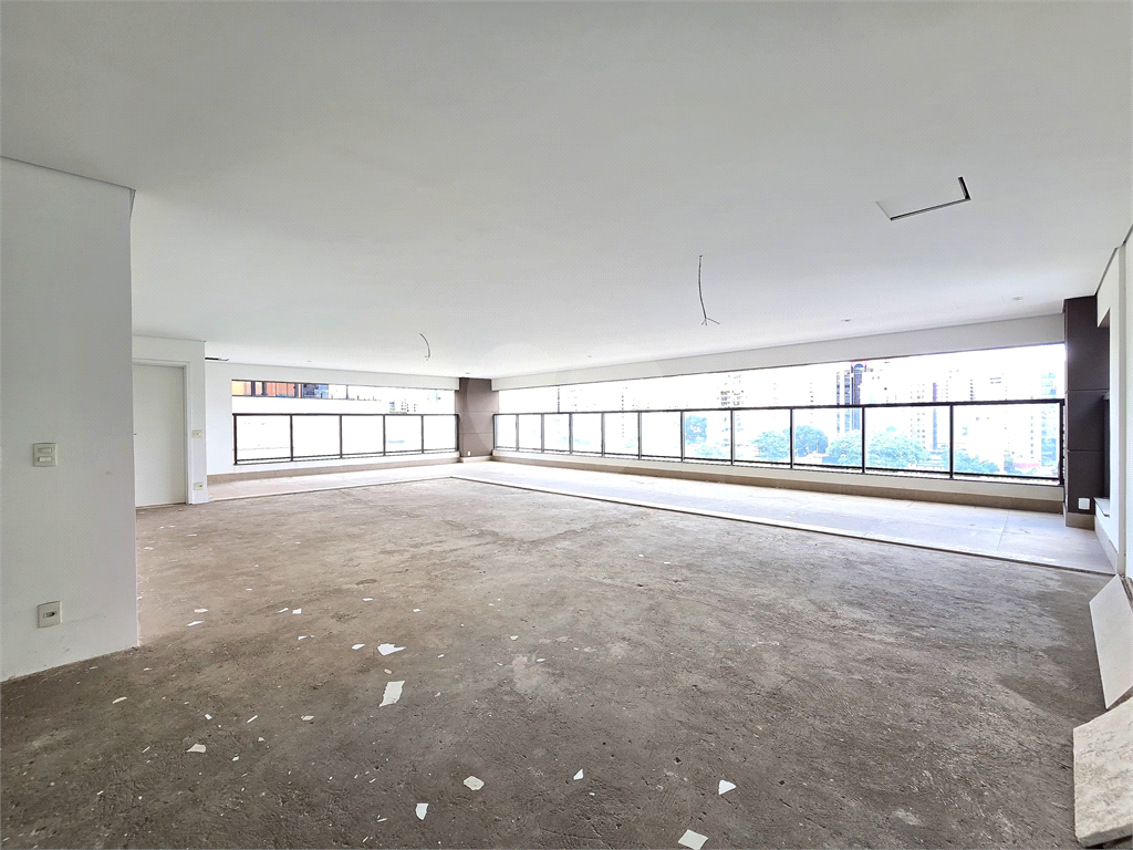 Apartamento à Venda Alto Pdrão em Higienópolis 4 dormi 4 vagas 1 Por Andar SP