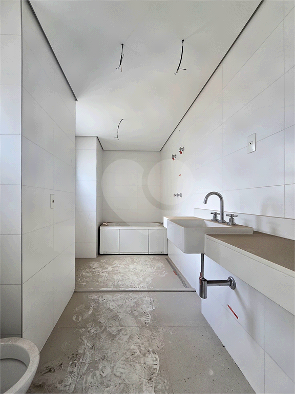 Apartamento à Venda Alto Pdrão em Higienópolis 4 dormi 4 vagas 1 Por Andar SP