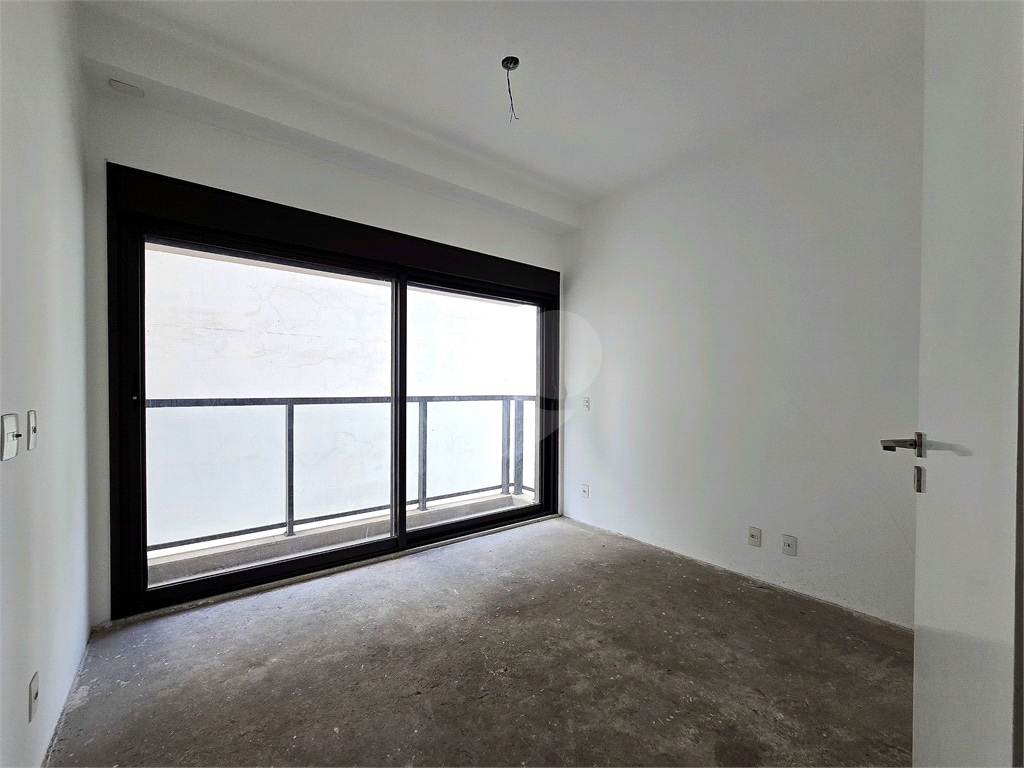 Apartamento à Venda Alto Pdrão em Higienópolis 4 dormi 4 vagas 1 Por Andar SP