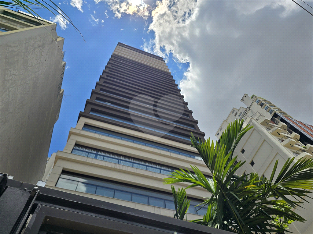 Apartamento à Venda Alto Pdrão em Higienópolis 4 dormi 4 vagas 1 Por Andar SP