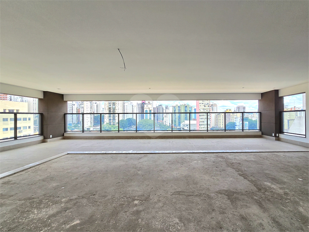 Apartamento à Venda Alto Pdrão em Higienópolis 4 dormi 4 vagas 1 Por Andar SP