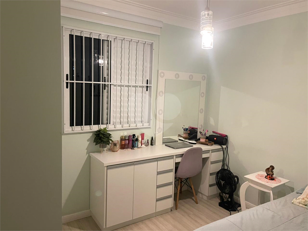 Apartamento à venda com 3 quartos, 85m² - Foto 4