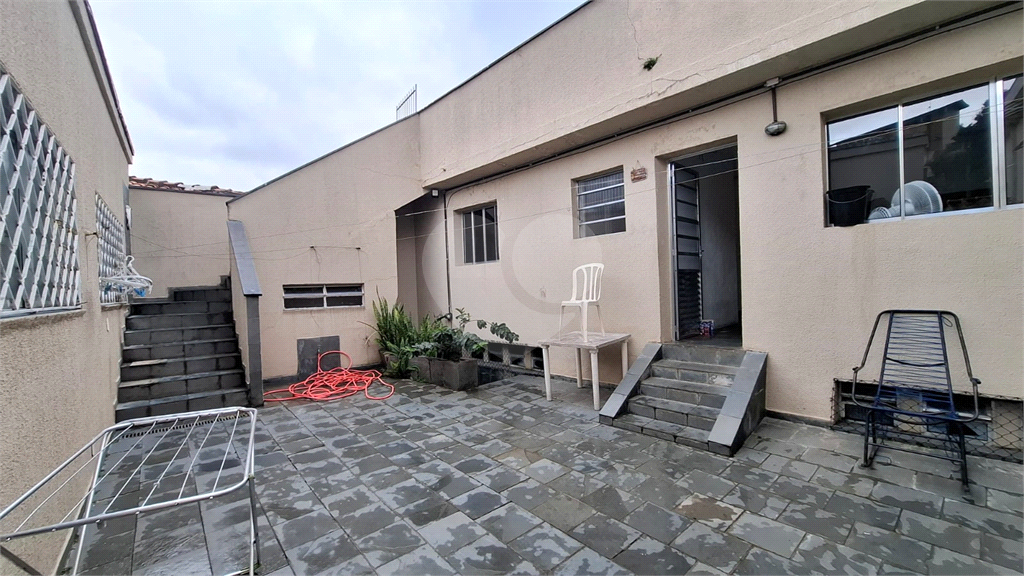 Sobrado à venda com 4 quartos, 100m² - Foto 5