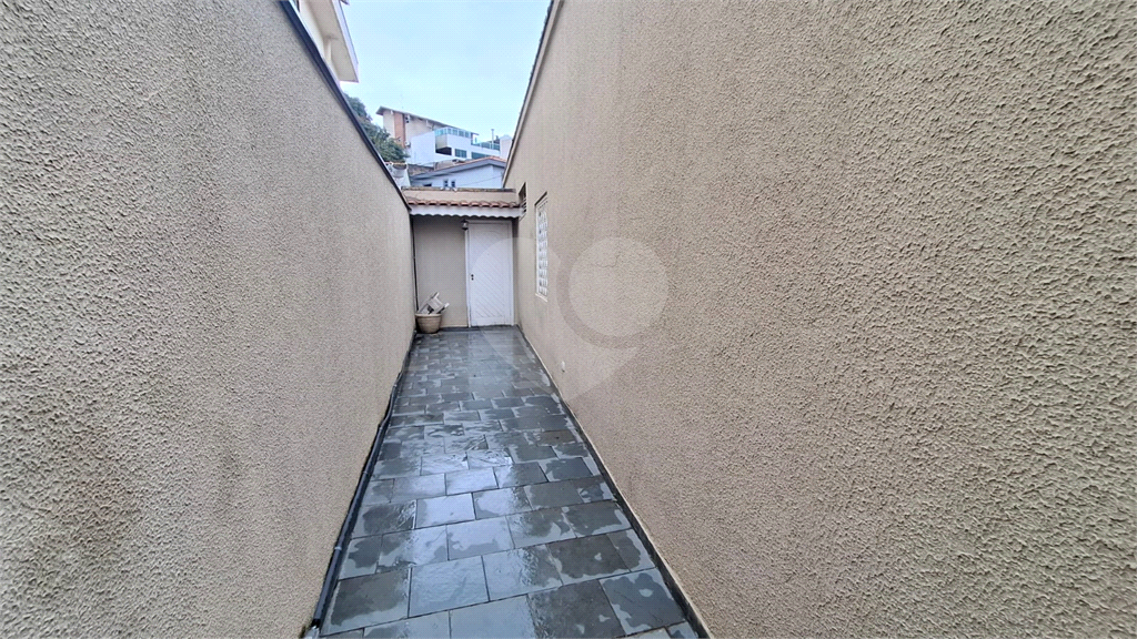 Sobrado à venda com 4 quartos, 100m² - Foto 2