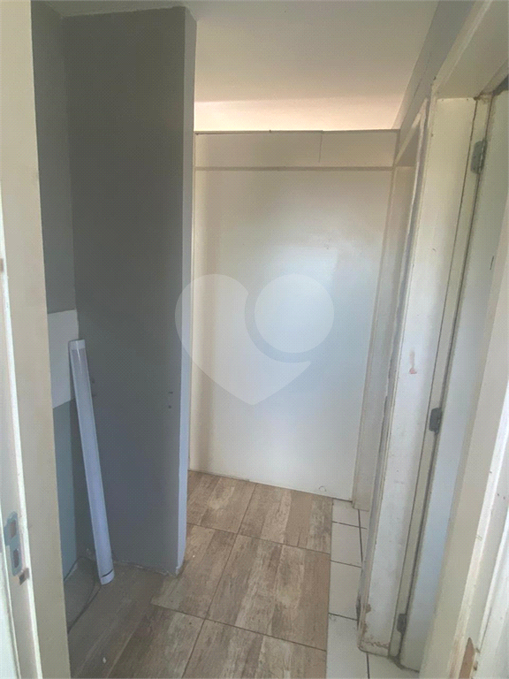 Apartamento à venda com 2 quartos, 47m² - Foto 17