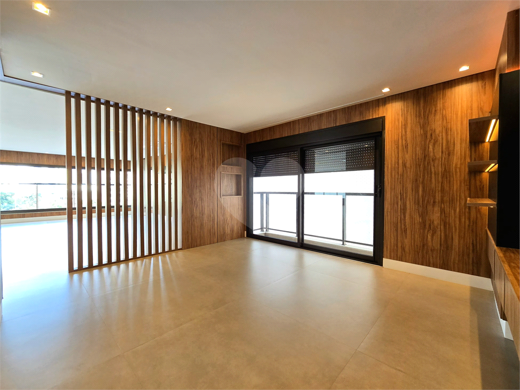 Apartamento Residencial a venda com 5 quartos 4 vagas em HIGIENÓPOLIS SÃO PAULO - SP