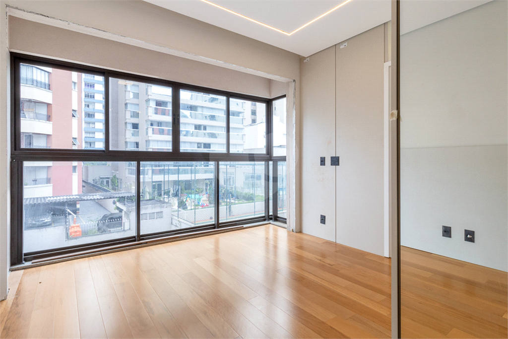 Apartamento para venda com 5 dormitórios 6 banheiros em HIGIENÓPOLIS