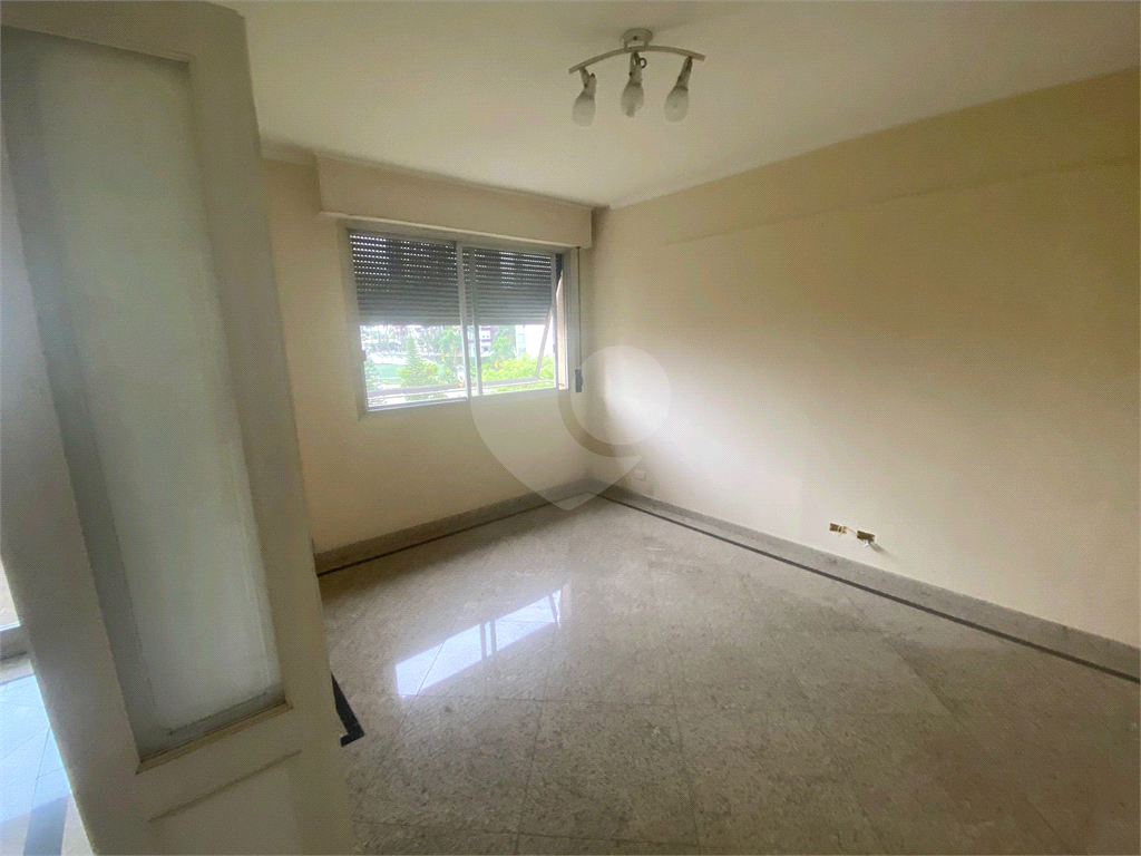 Apartamento à venda com 3 quartos, 170m² - Foto 29