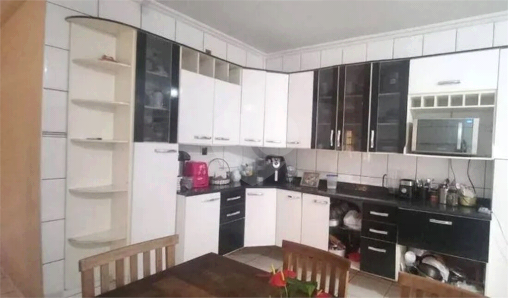 Casa à venda com 5 quartos, 347m² - Foto 3