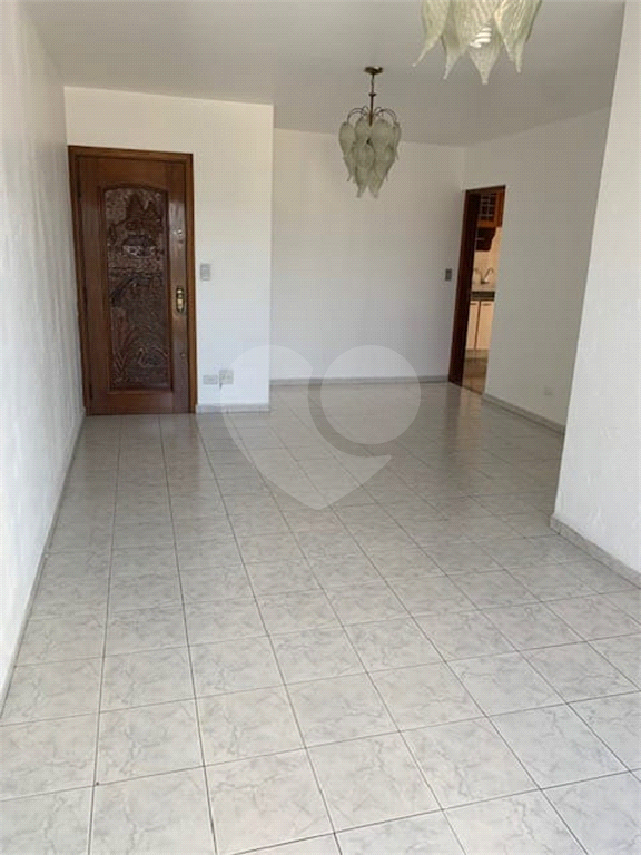 APARTAMENTO em LIMÃO