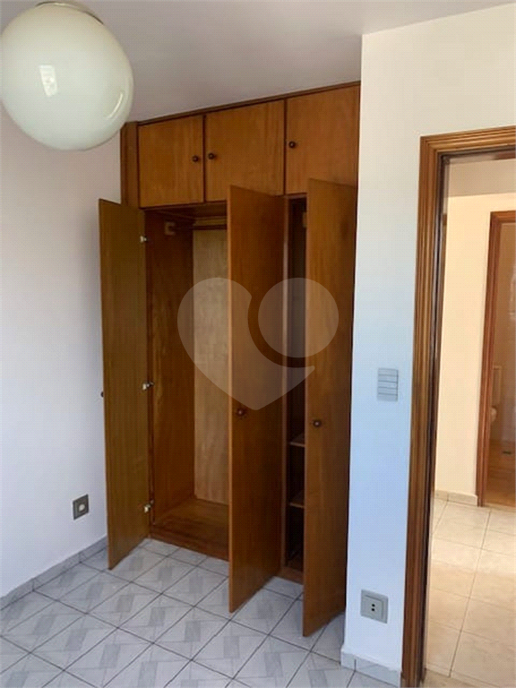 APARTAMENTO em LIMÃO