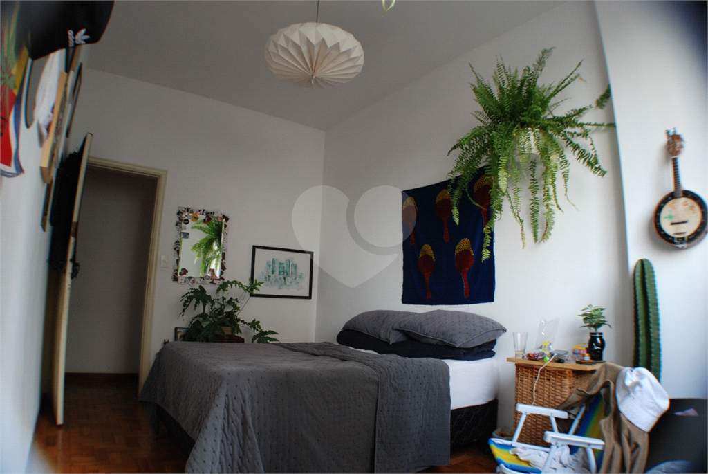 APARTAMENTO em BELA VISTA