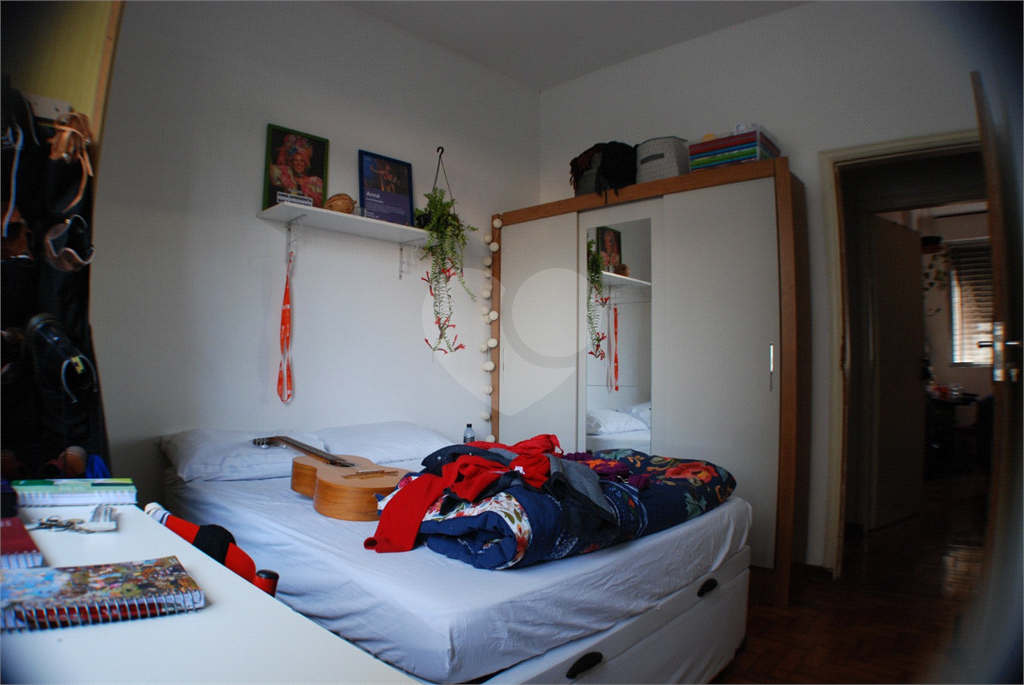 APARTAMENTO em BELA VISTA
