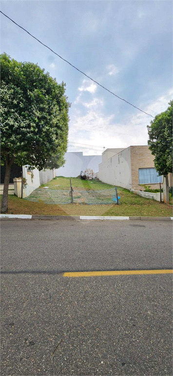 Terreno à venda, 300m² - Foto 1