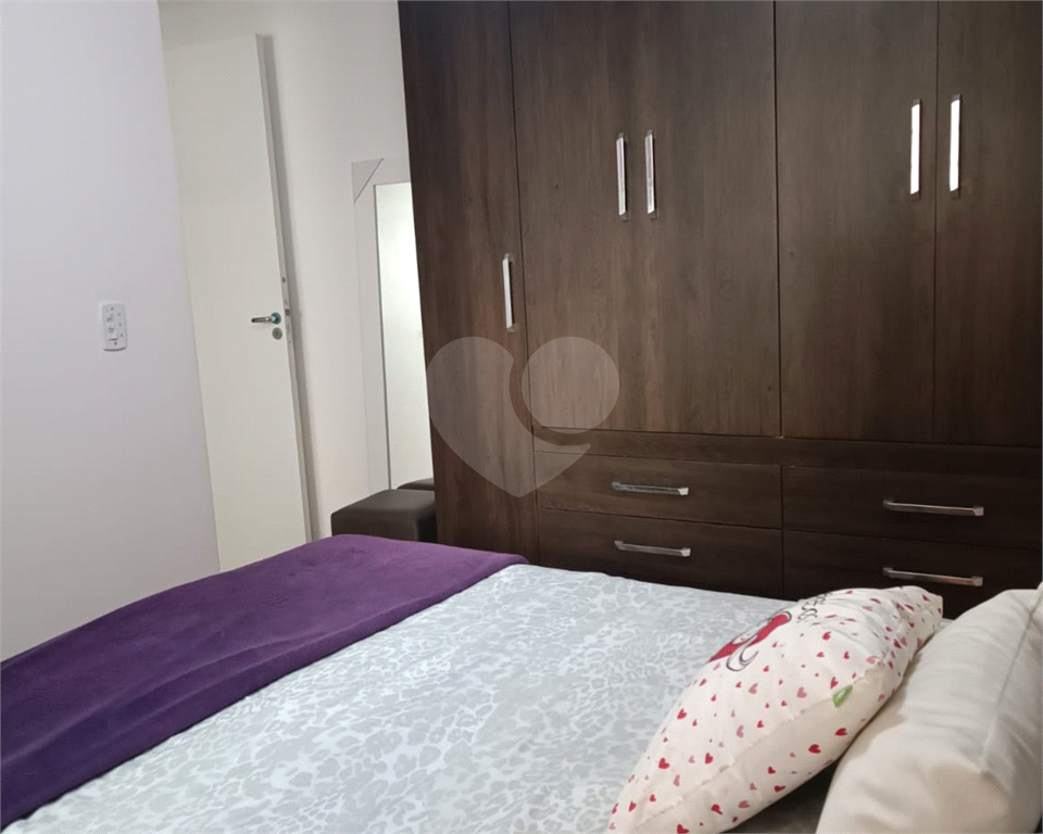 Apartamento à venda com 2 quartos, 75m² - Foto 14