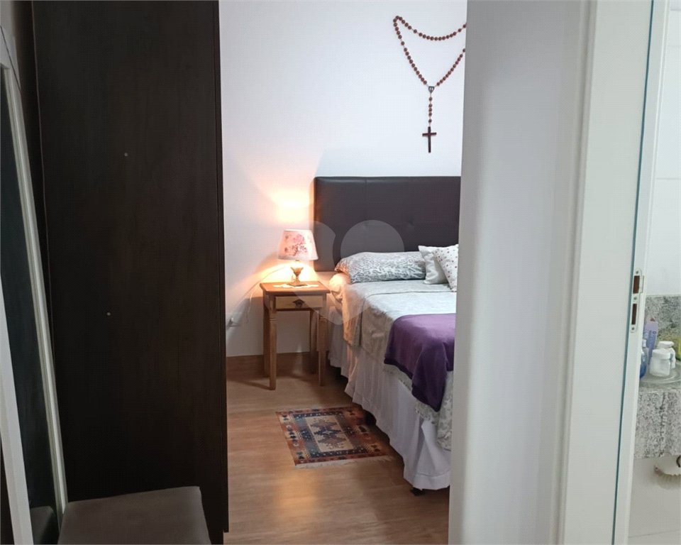 Apartamento à venda com 2 quartos, 75m² - Foto 15