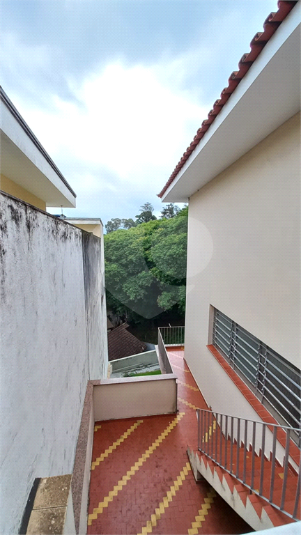 Casa Térrea com 3 quartos, 2 vagas,jardim e quintal – Próxima ao Metrô Tucuruvi e shopping Trimais