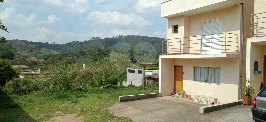 Sobrado, 4 quartos, 195 m² - Foto 1