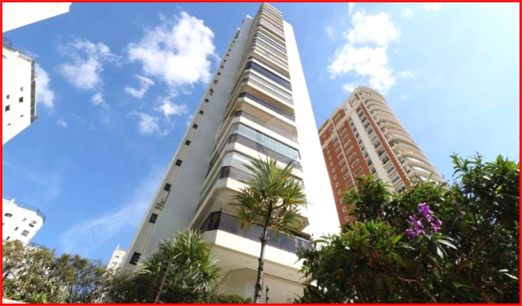APARTAMENTO em PERDIZES