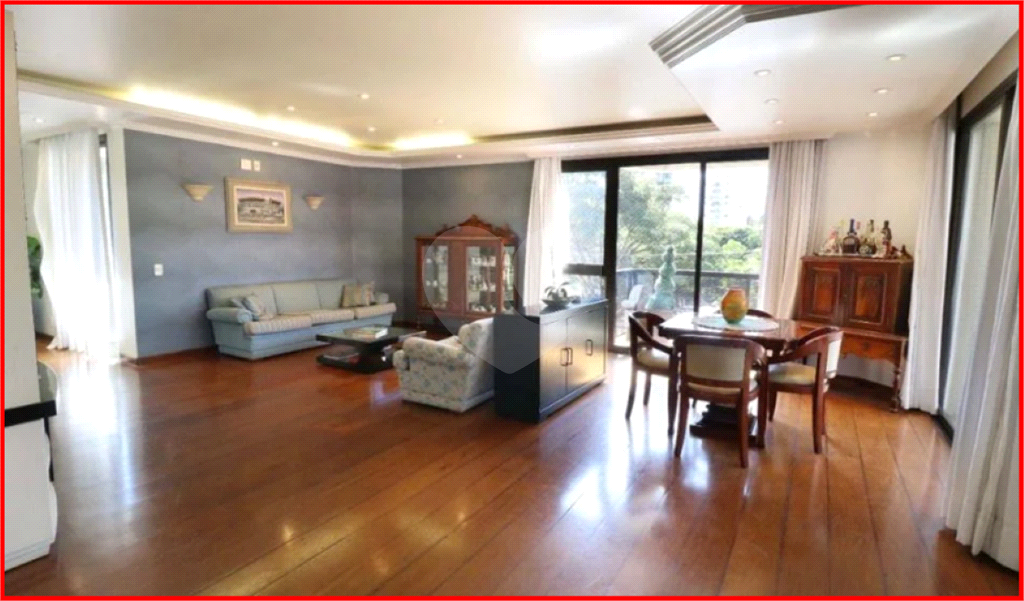 APARTAMENTO em PERDIZES