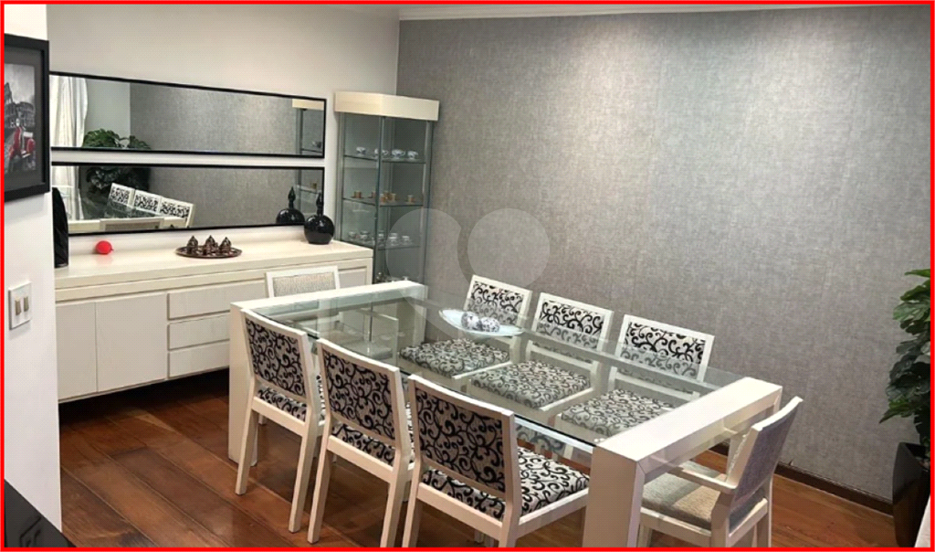 APARTAMENTO em PERDIZES