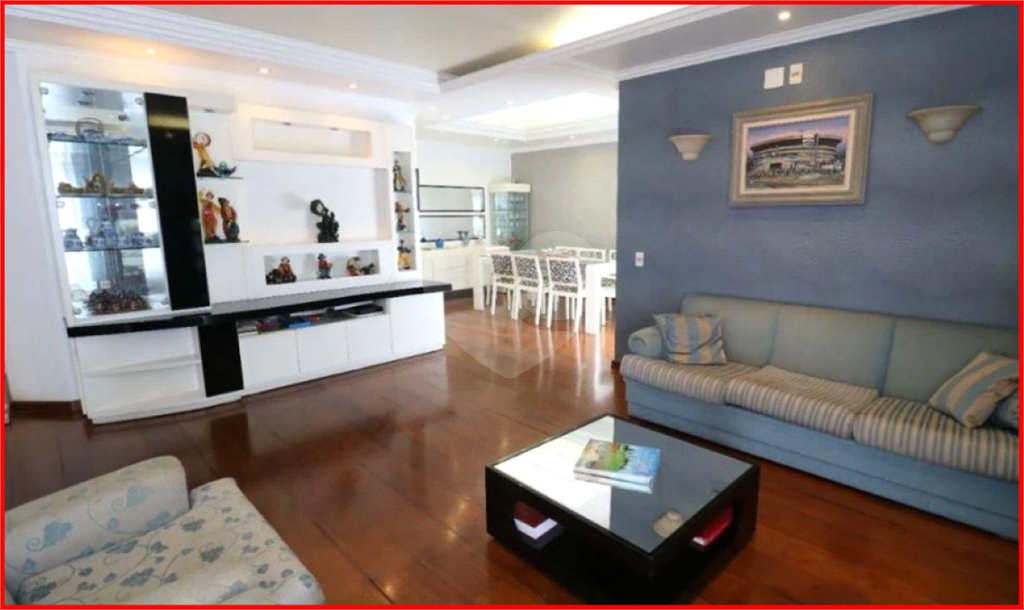 APARTAMENTO em PERDIZES