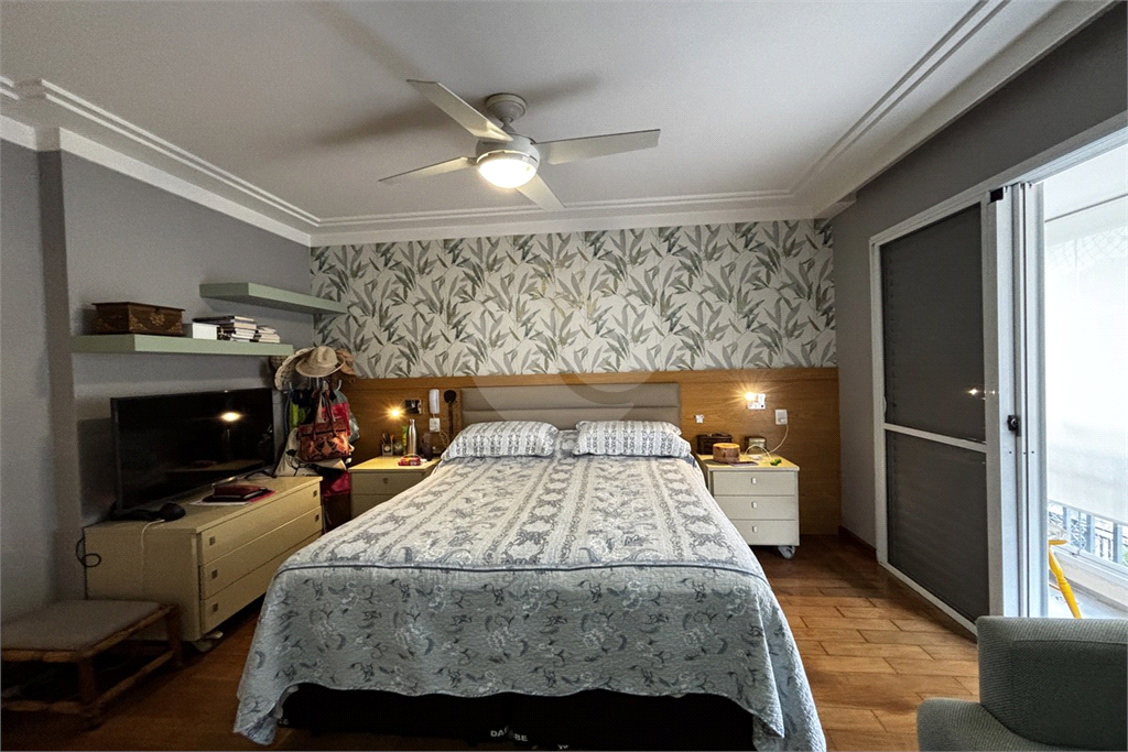 Apartamento com 3 suítes, 3 vagas na Vila Romana - SP