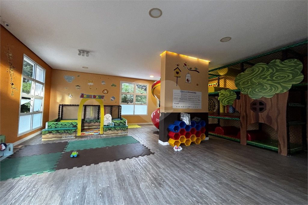 Apartamento com 3 suítes, 3 vagas na Vila Romana - SP