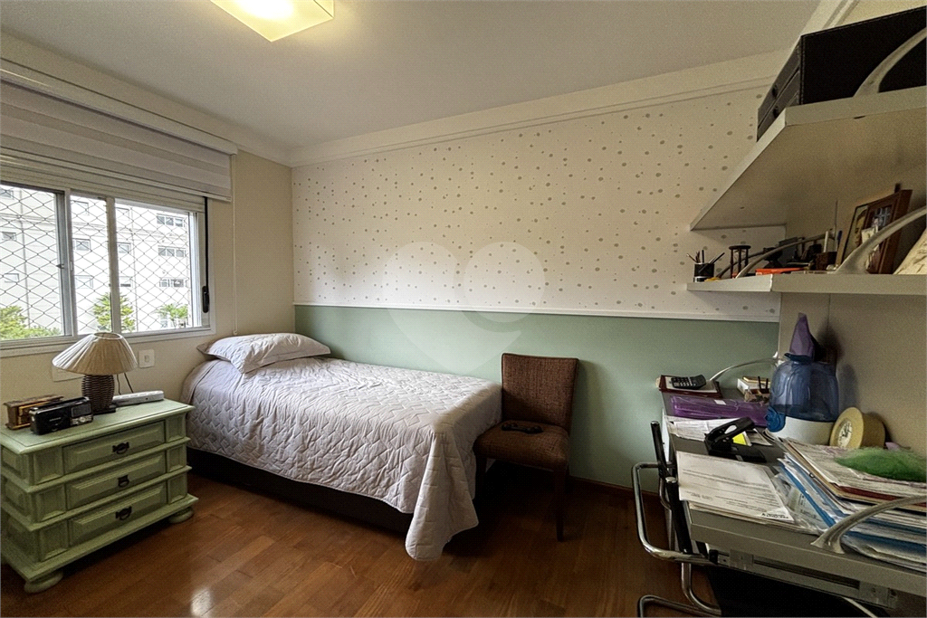 Apartamento com 3 suítes, 3 vagas na Vila Romana - SP