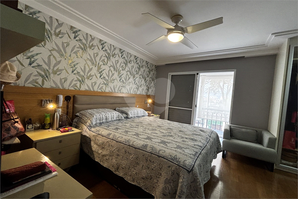 Apartamento com 3 suítes, 3 vagas na Vila Romana - SP