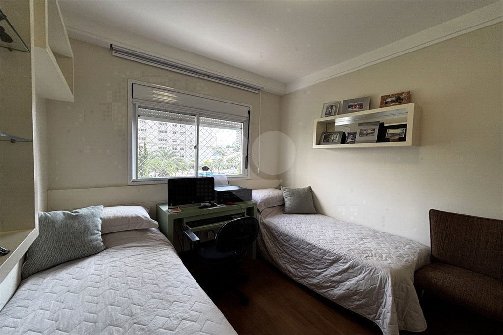 Apartamento com 3 suítes, 3 vagas na Vila Romana - SP