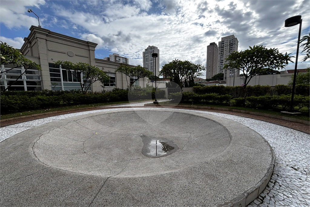 Apartamento com 3 suítes, 3 vagas na Vila Romana - SP