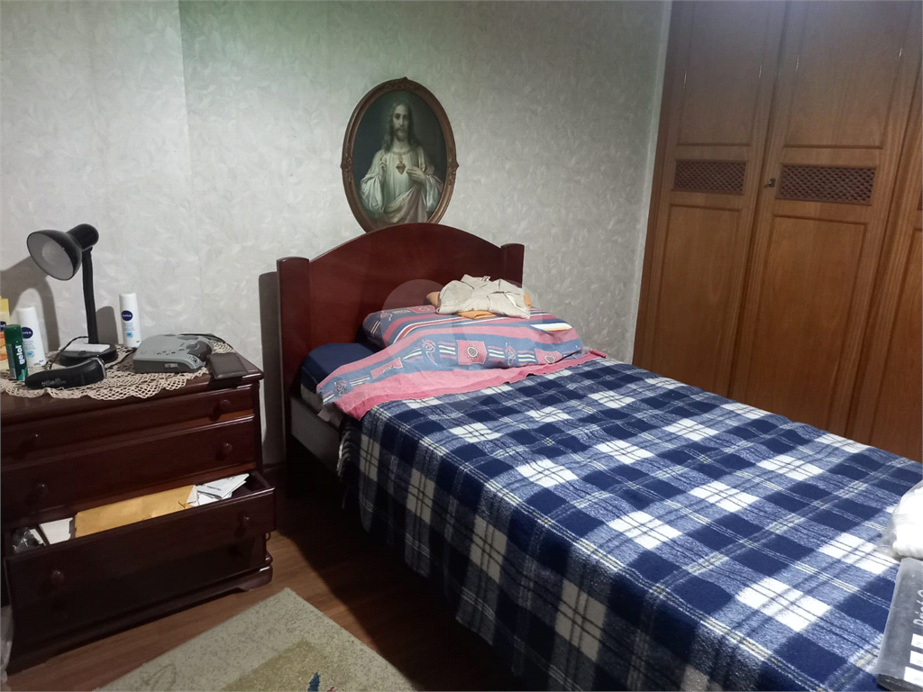 Apartamento à Venda na Alameda Campinas, Jardins. 3 quartos, 2 banheiros, próximo metro