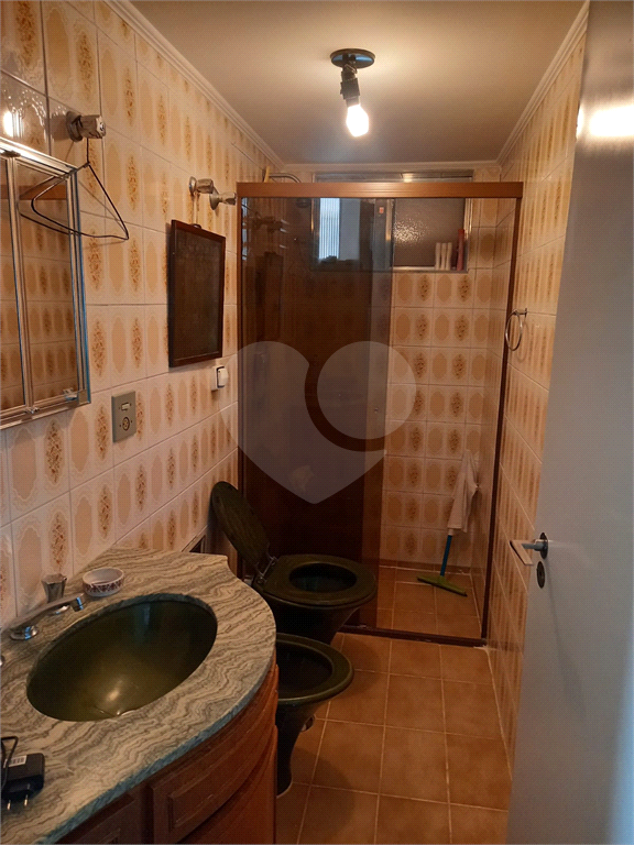 Apartamento à Venda na Alameda Campinas, Jardins. 3 quartos, 2 banheiros, próximo metro