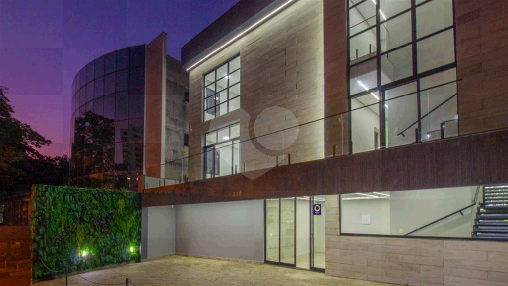 Prédio Inteiro à venda e aluguel, 350m² - Foto 1