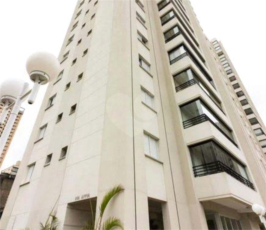 APARTAMENTO em SANTANA