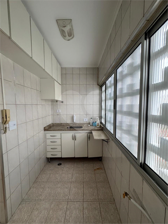 APARTAMENTO em SANTANA