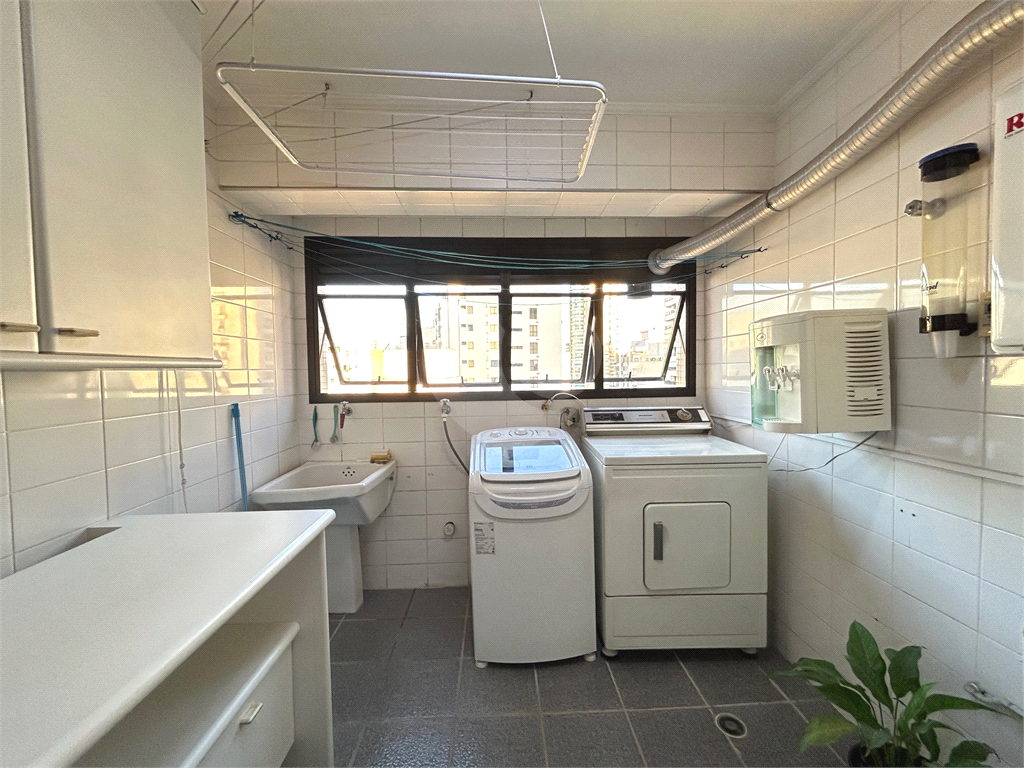 OPORTUNIDADE ACEITA PERMUTA POR APARTAMENTO MENOR