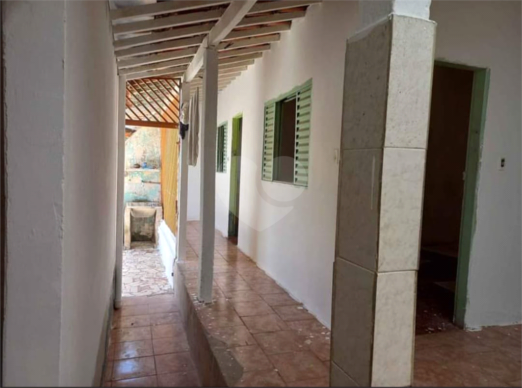 Casa à venda com 3 quartos, 230m² - Foto 12