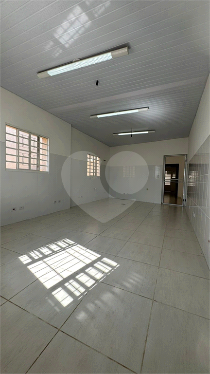 Prédio Inteiro à venda e aluguel, 99m² - Foto 3