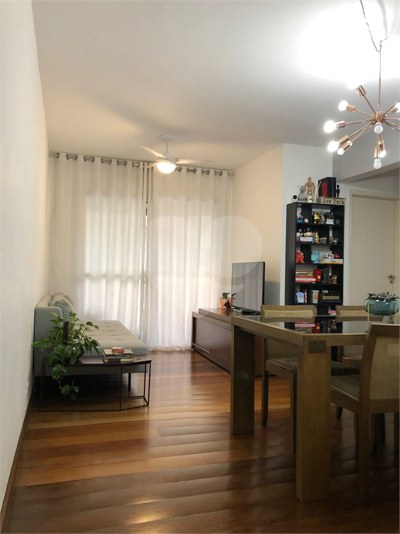 Apartamento a venda na Frei Caneca