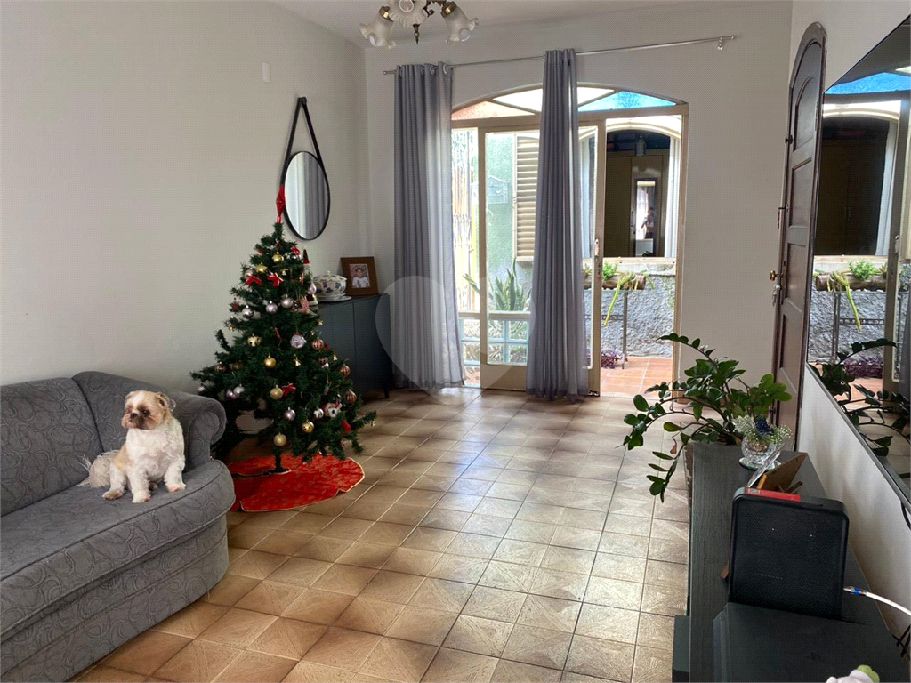 Casa à venda com 3 quartos, 163m² - Foto 2