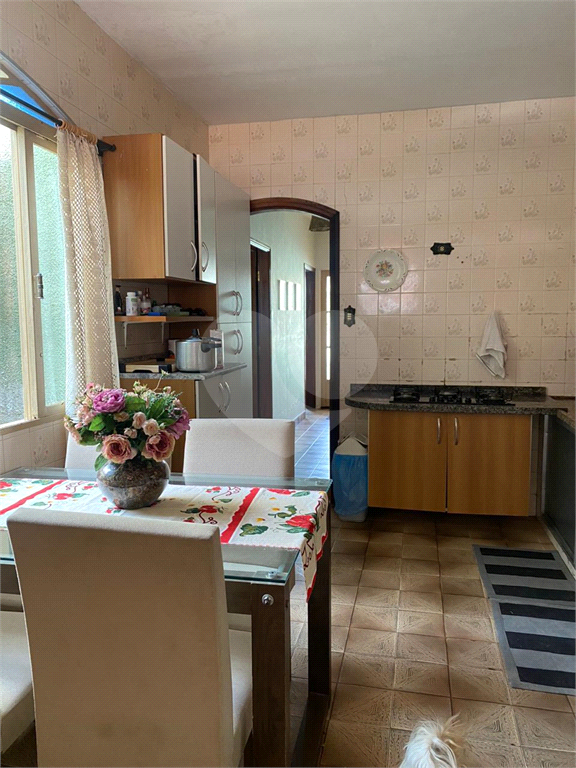 Casa à venda com 3 quartos, 163m² - Foto 3