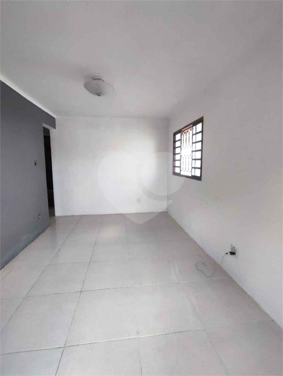 Casa à venda com 3 quartos, 120m² - Foto 19